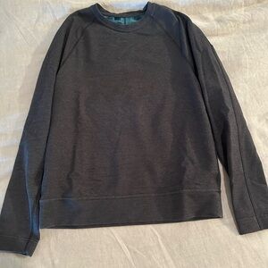 Lulu Lemon crew neck sweatshirt. Large